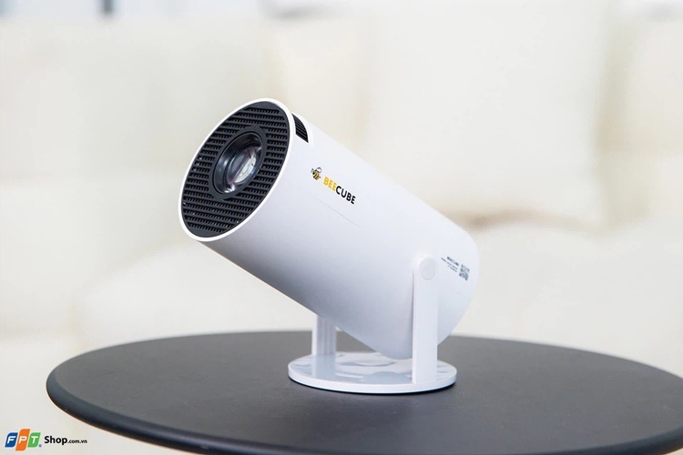 Máy chiếu là gì?  Đây có phải giải pháp thay thế tốt cho các màn hình truyền thống không? - hình 4