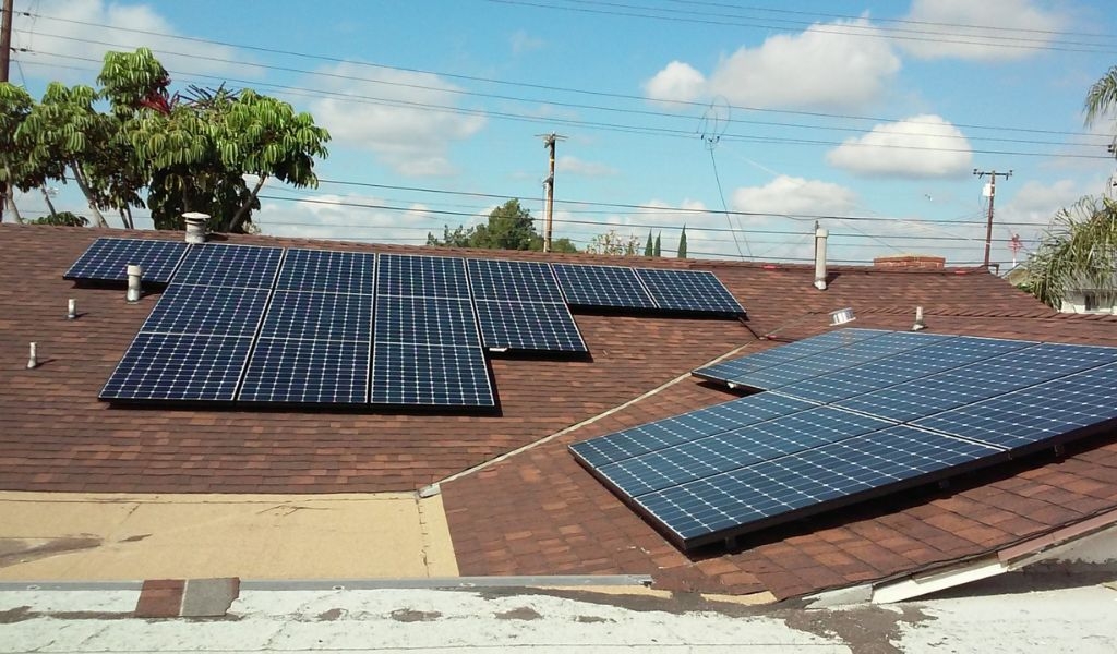 Tuổi thọ của pin năng lượng mặt trời bao lâu? Cách kéo dài tuổi thọ của pin? 4