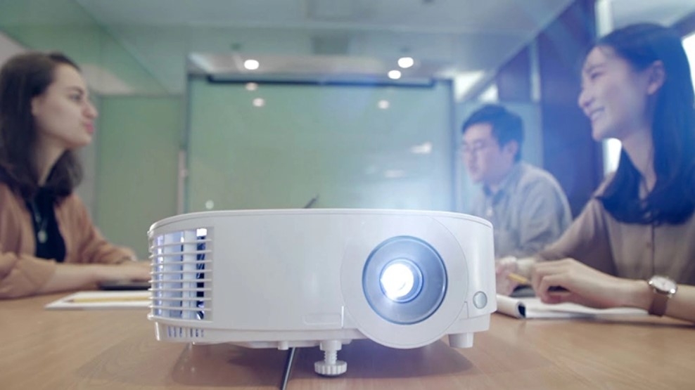 Cách sử dụng máy chiếu đúng cách, hiệu quả và những lưu ý trong quá trình sử dụng 7