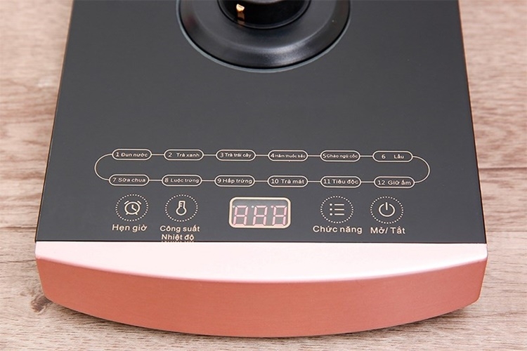 Bảng điều khiển dễ dàng thao tác