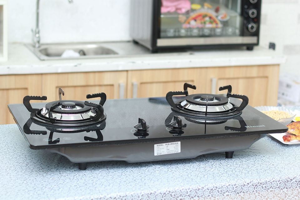 Thiết kế bếp ga Rinnai sang trọng, tính thẩm mỹ cao