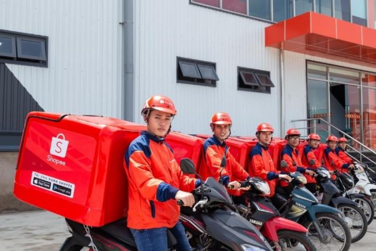 Sau khi đến kho, đơn hàng sẽ được phân loại