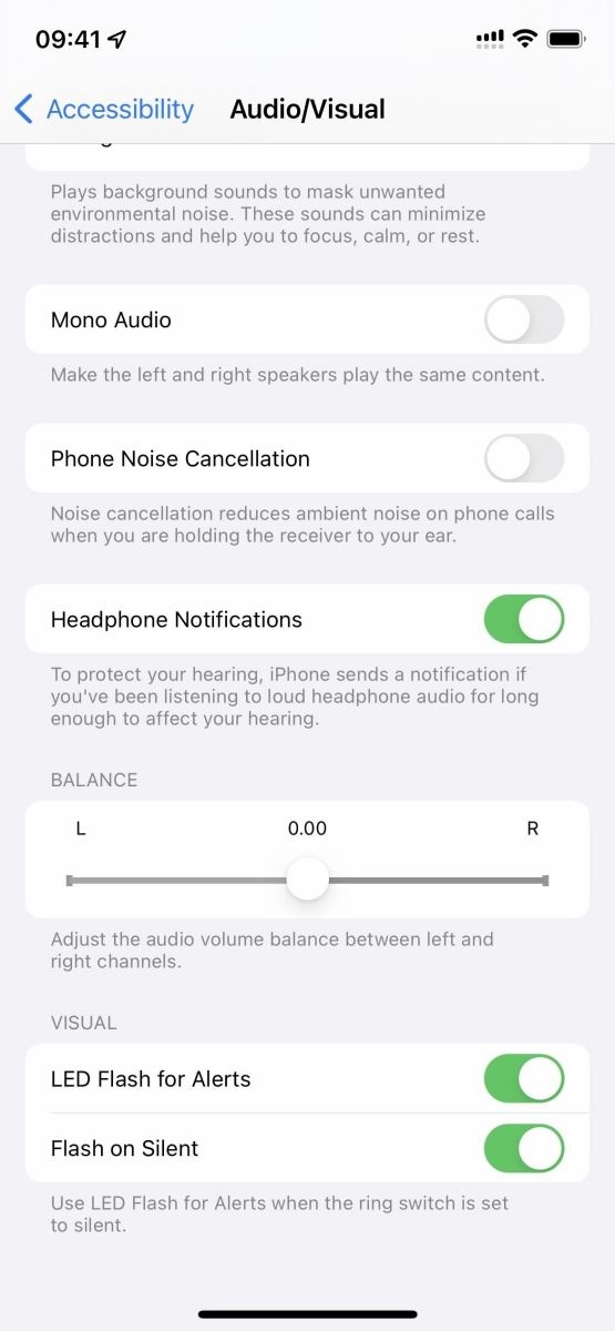 bật flash khi có điện thoại iphone 11 3