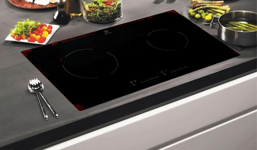 Công nghệ bếp điện từ Electrolux có tốt không? Gợi ý một số sản phẩm tham khảo 1