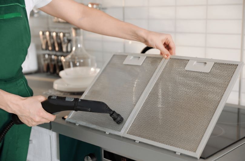 Cách vệ sinh máy hút mùi bằng baking soda 2