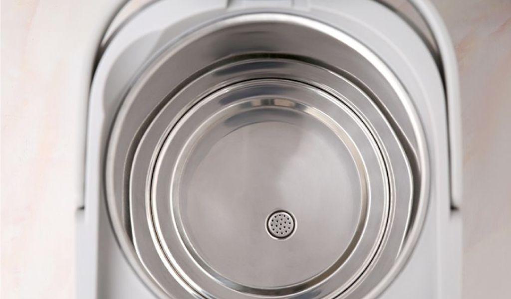 Có nên dùng bình thủy điện không? Những lưu ý khi sử dụng và gợi ý sản phẩm tham khảo 1