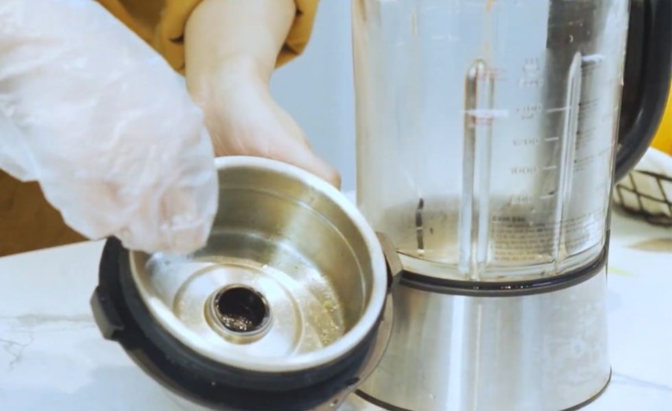vệ sinh máy xay sữa hạt