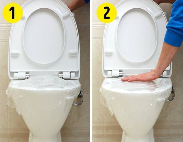 cách thông bồn cầu bị tắc nặng - ảnh 4