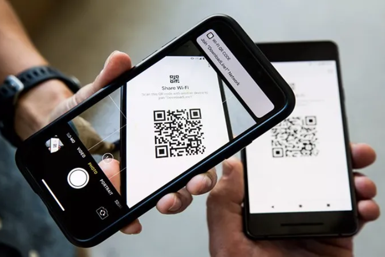 Quét mã QR Wifi trên iPhone