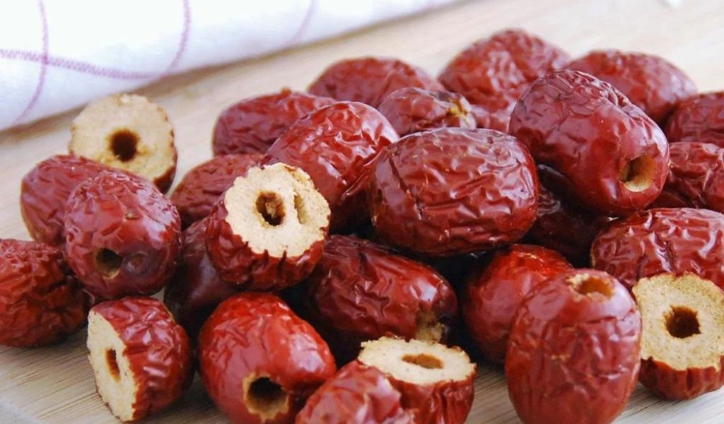 Táo đỏ làm món gì bổ dưỡng? Giá trị dinh dưỡng và những công dụng tuyệt vời 2