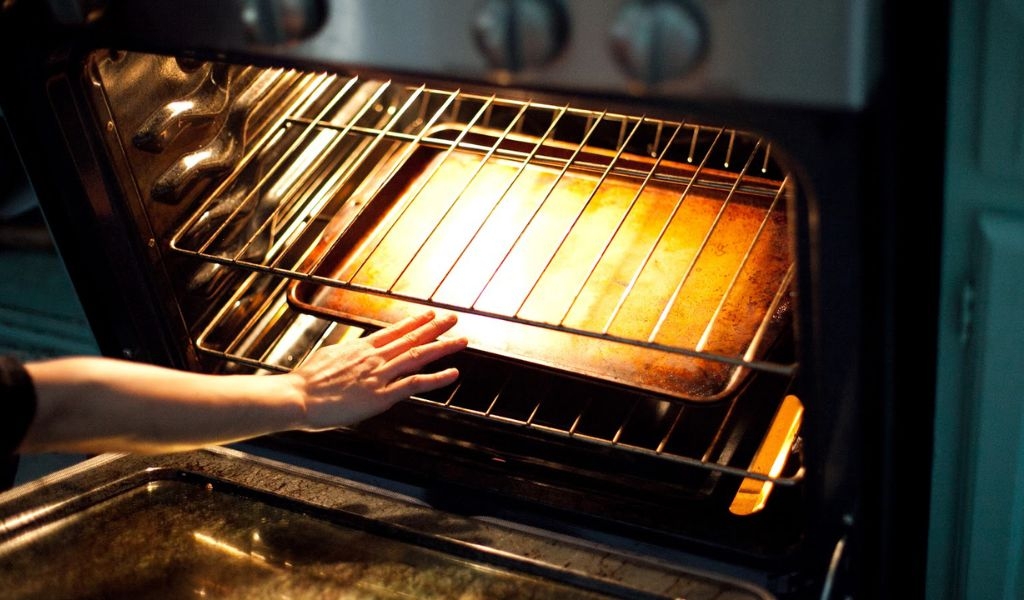Kinh nghiệm mua lò nướng bánh gia đình hoặc kinh doanh và giới thiệu các loại lò nướng 4