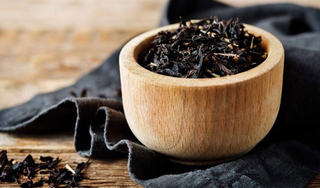 Hồng trà và trà đen giống hay khác nhau? Lợi ích, cách dùng và cách bảo quản đúng 2