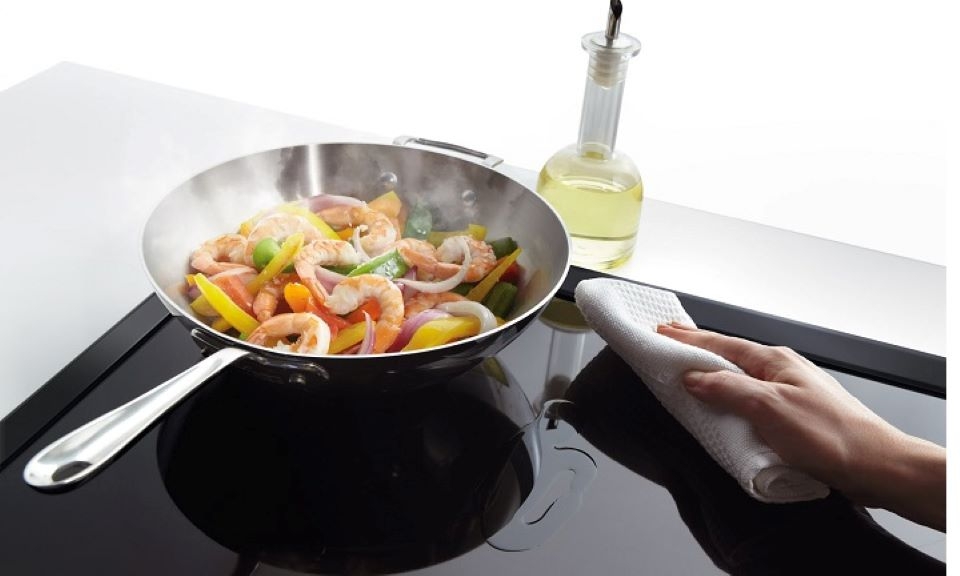 bếp từ sôi không đều 3