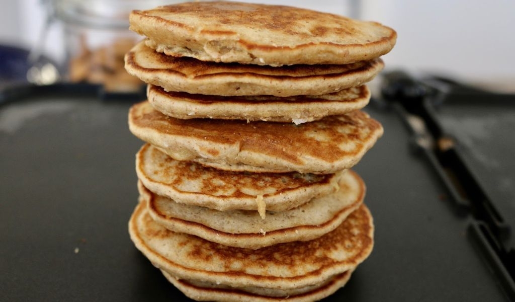 Cách làm pancake trà xanh nguyên cám bằng chảo chống dính và các loại pancake tốt cho sức khỏe 3