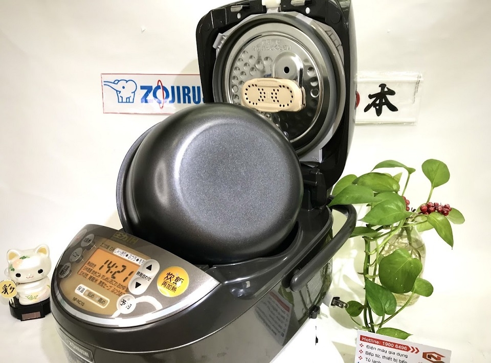 Nồi cơm cao tần áp suất Zojirushi NP-NC10 1.0L Made in Japan model 2011