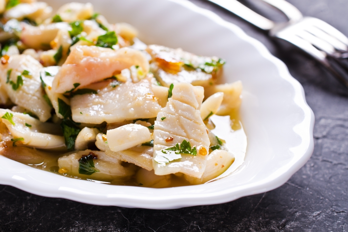 Cách làm mực xào không bị tanh, giòn ngon 3