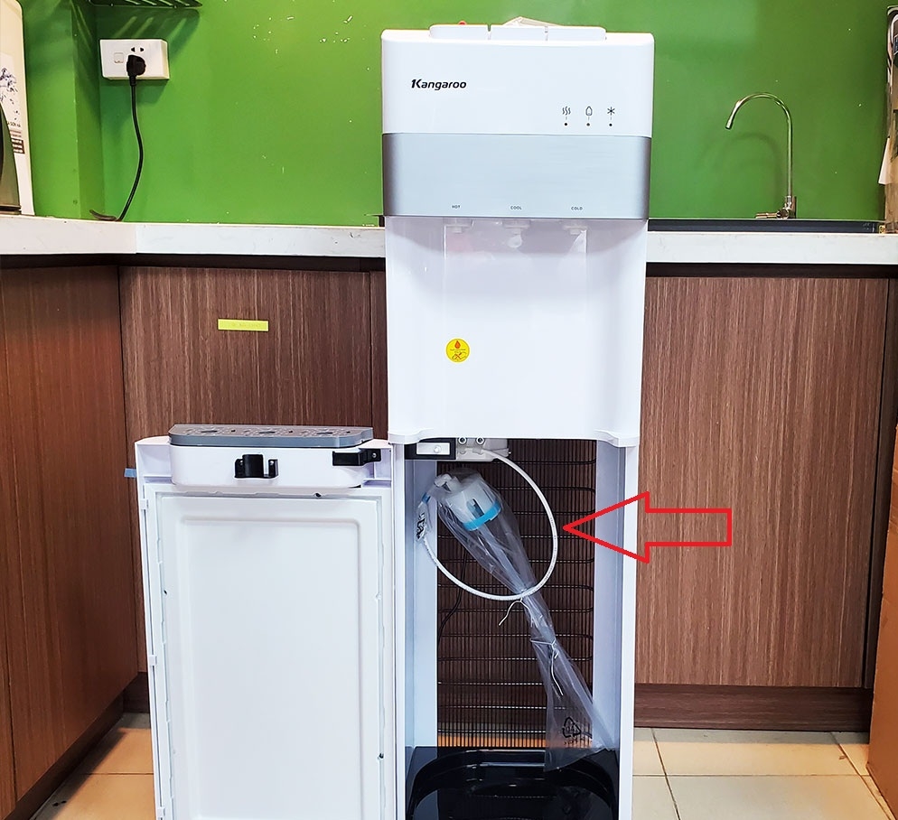 Cây nước nóng lạnh không bơm nước 1