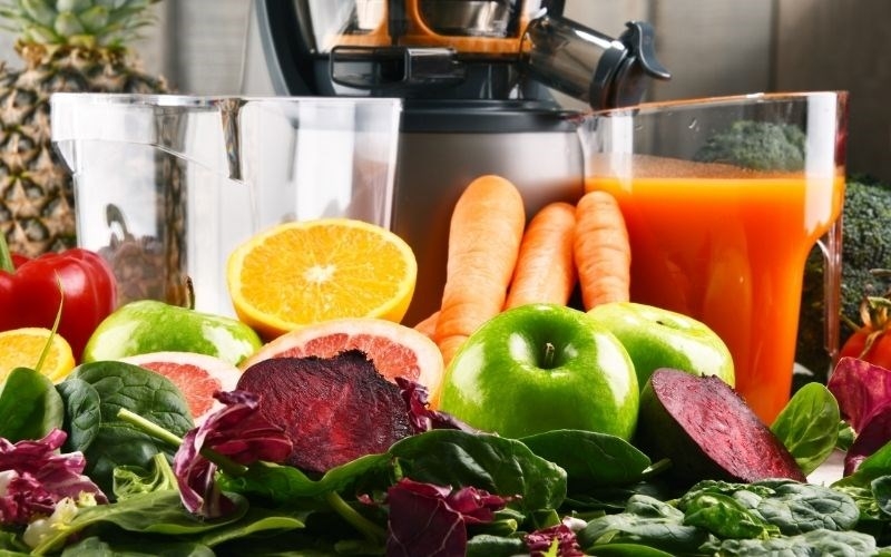 Máy ép chậm có ép được mía hay không? Các nguyên liệu cần lưu ý khi sử dụng máy ép chậm là gì? 2