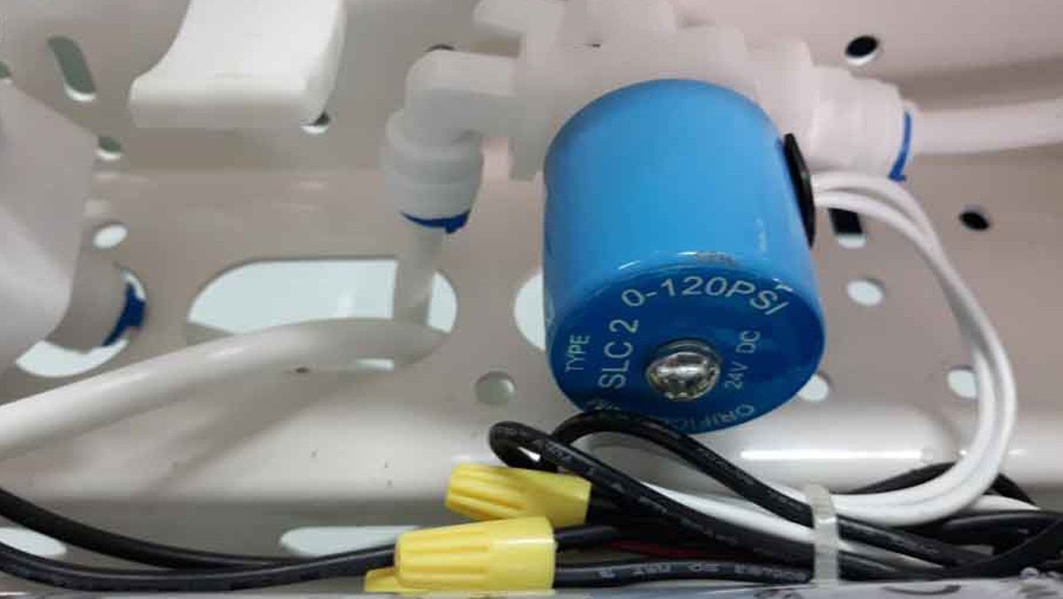 Máy lọc nước không chạy mà nước thải vẫn chảy 1