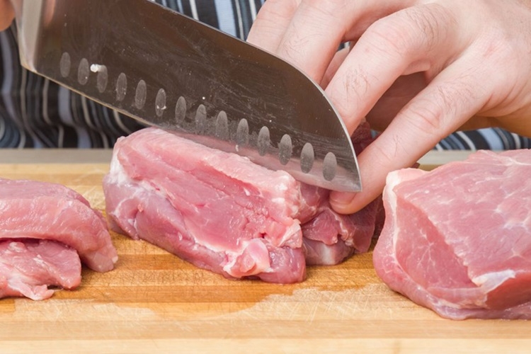 Học ngay 2 cách cắt thịt đông lạnh nhanh và mẹo cắt thịt đông lạnh bạn nên biết - Hình 5