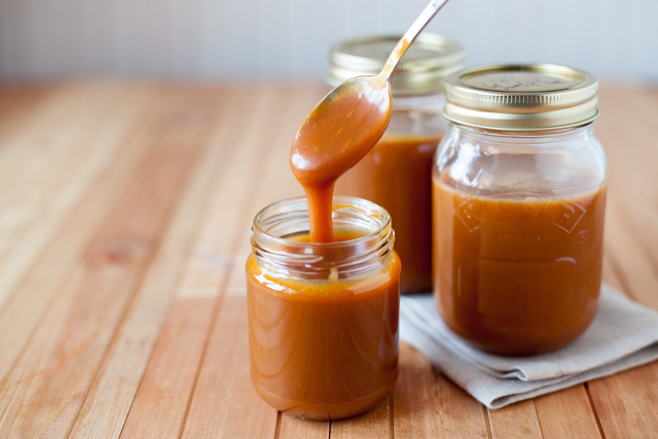 cách làm sốt caramel 01