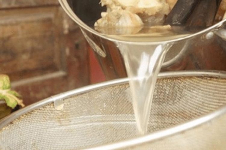 Nước hầm xương để tủ lạnh được bao lâu (hình 3)