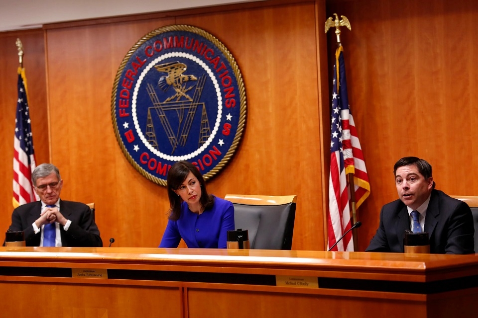 FCC là gì 1