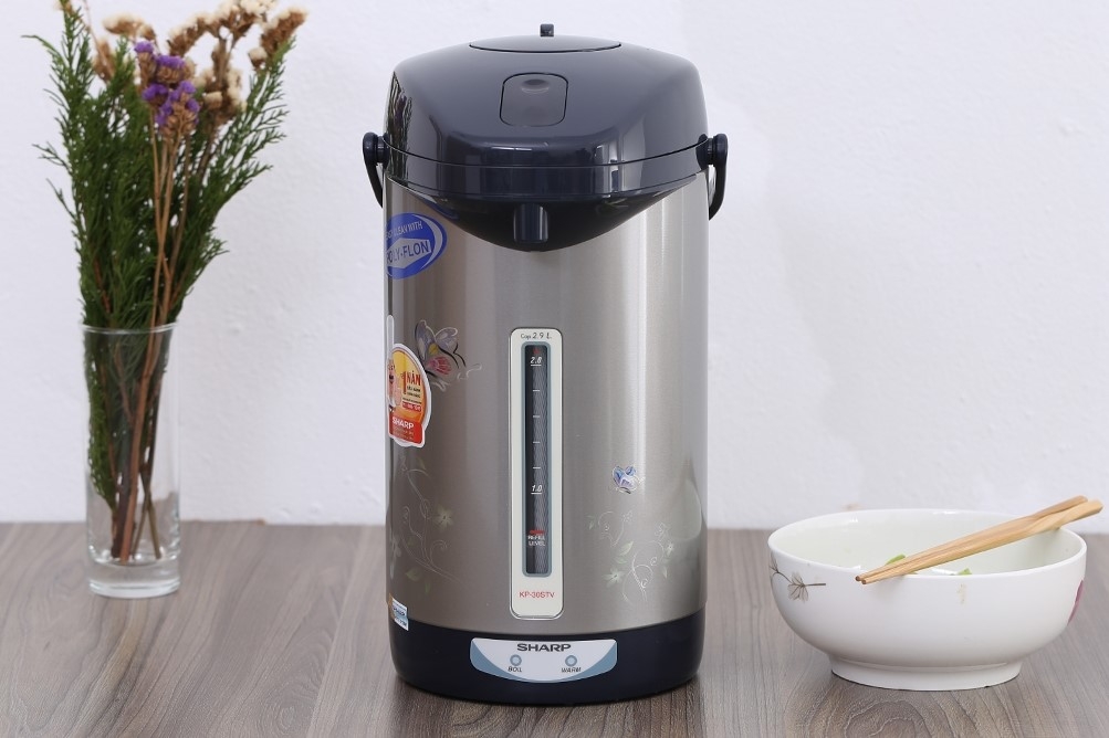 Bình thủy điện Sharp có tốt không hình 1