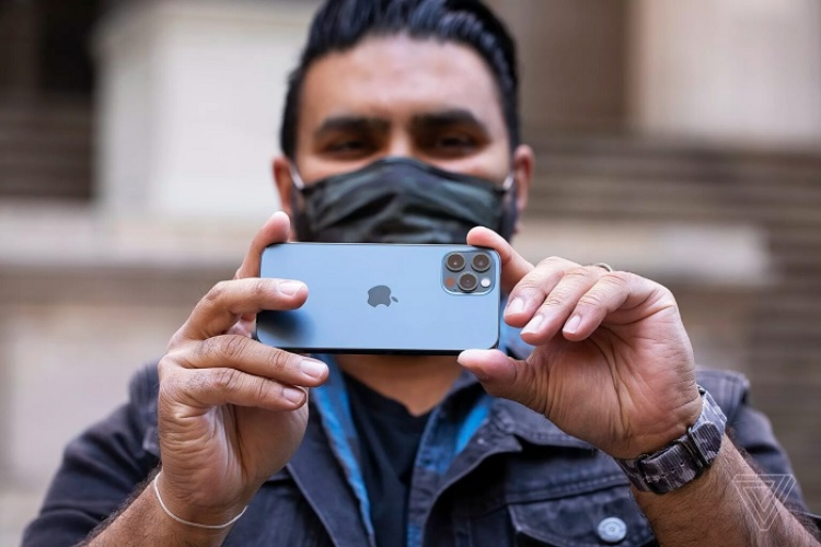 Đánh giá iPhone 12 Pro về hiệu năng và pin