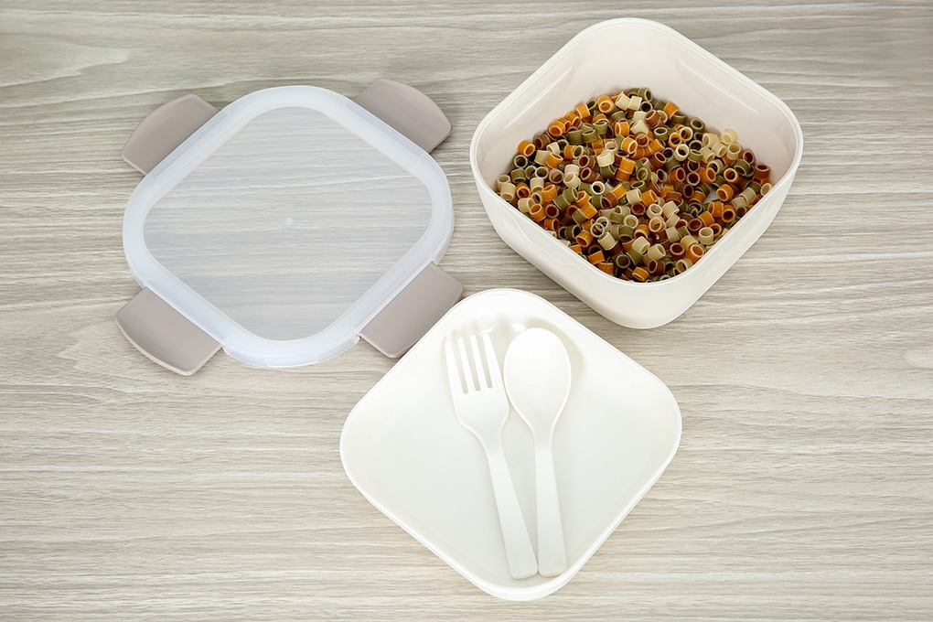 Hộp nhựa vuông đựng thực phẩm (ảnh 2)