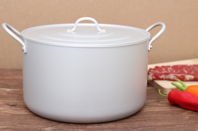 Nồi nhôm oxy hóa mềm là gì? Tìm hiểu những ưu - nhược điểm của nồi nhôm oxy hóa mềm 2