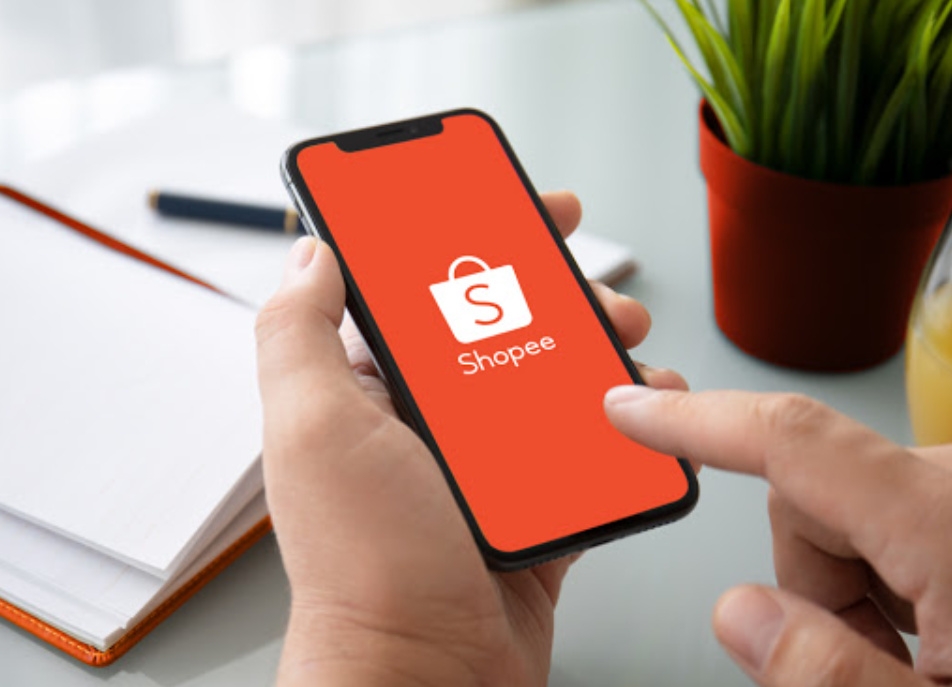 Cách xem tổng số tiền đã mua trên Shopee 1