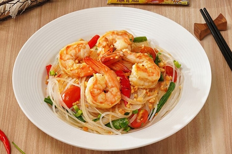 cách làm miến trộn kiểu Thái 1