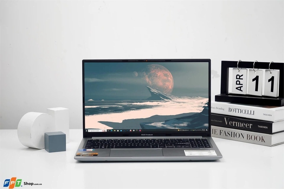 Laptop cho sinh viên ngành quản trị khách sạn 2024 (hình 4)
