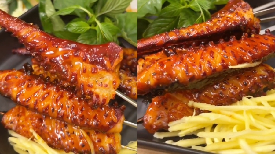 Thành phẩm làm râu bạch tuộc nướng sa tế bằng nồi chiên không dầu