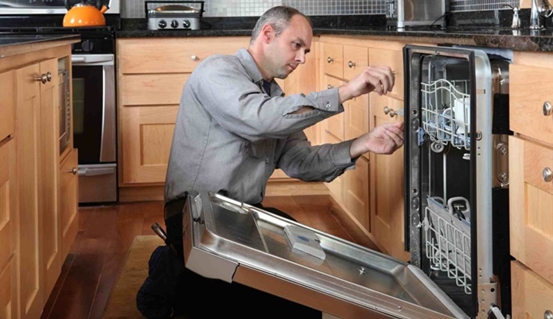 cách lắp đặt máy rửa chén Electrolux (ảnh 4)