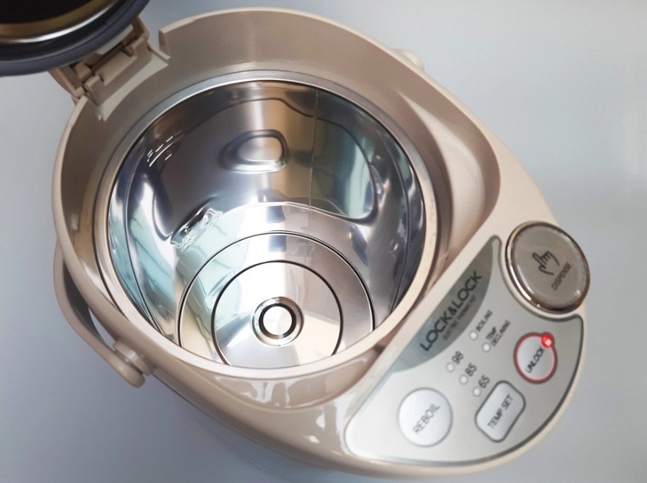 Bình thủy điện Lock&Lock có tốt không hình 3
