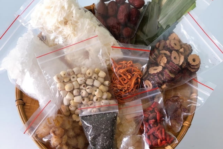 nguyên liệu nấu chè dưỡng nhan 3