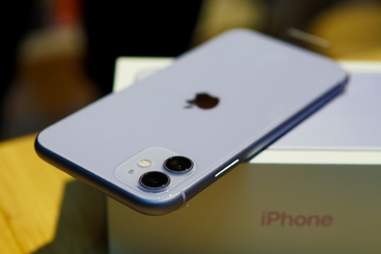 iPhone 11 trang bị màn hình IPS LCD 6.1 inch