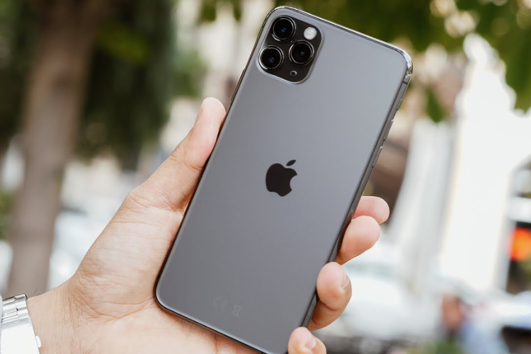 Cả iPhone 11 và iPhone 11 Pro Max đều không có sự chênh lệch quá đáng kể