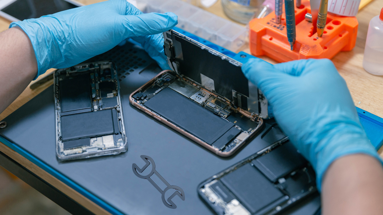 Chi phí khi sửa iPhone lên táo rồi tắt liên tục