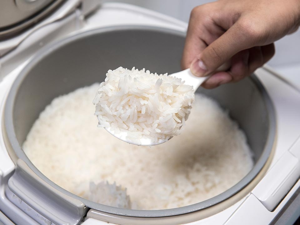 Nồi cơm điện - Ảnh 05