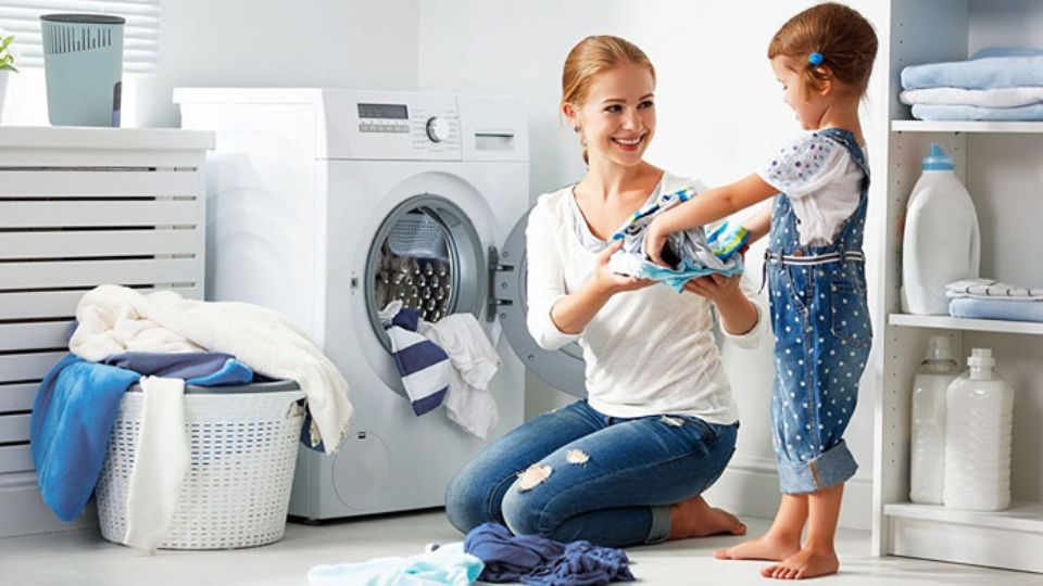 Cách tiết kiệm điện khi giặt sấy 2