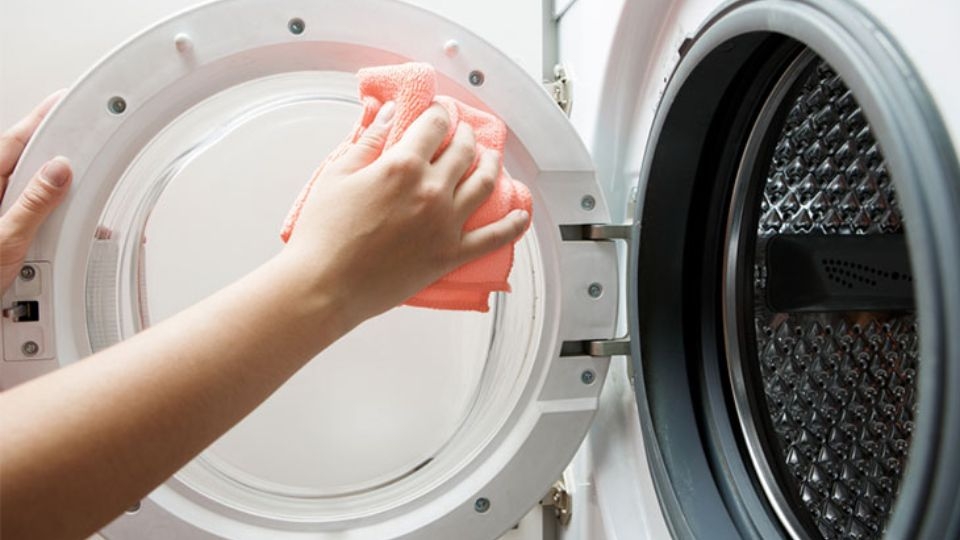 Cách tiết kiệm điện khi giặt sấy 5