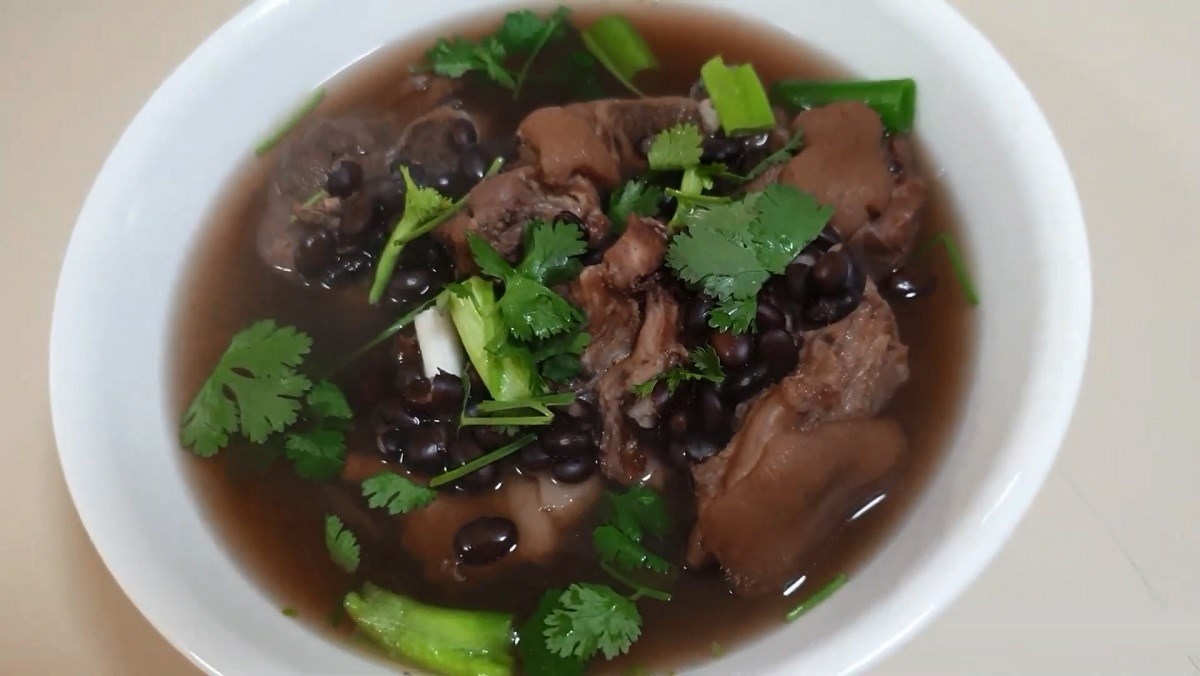 Đậu đen làm món gì ngon - hình 1