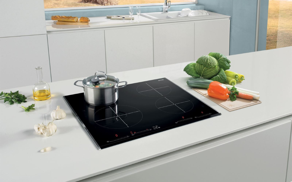 Bếp từ Kocher sở hữu nhiều tính năng thông minh