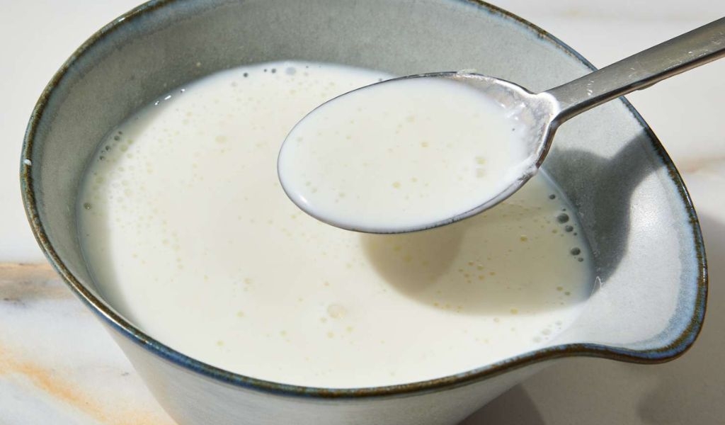 Buttermilk là gì? Phân loại, tác dụng đối với sức khỏe và cách dùng trong chế biến món ăn 4