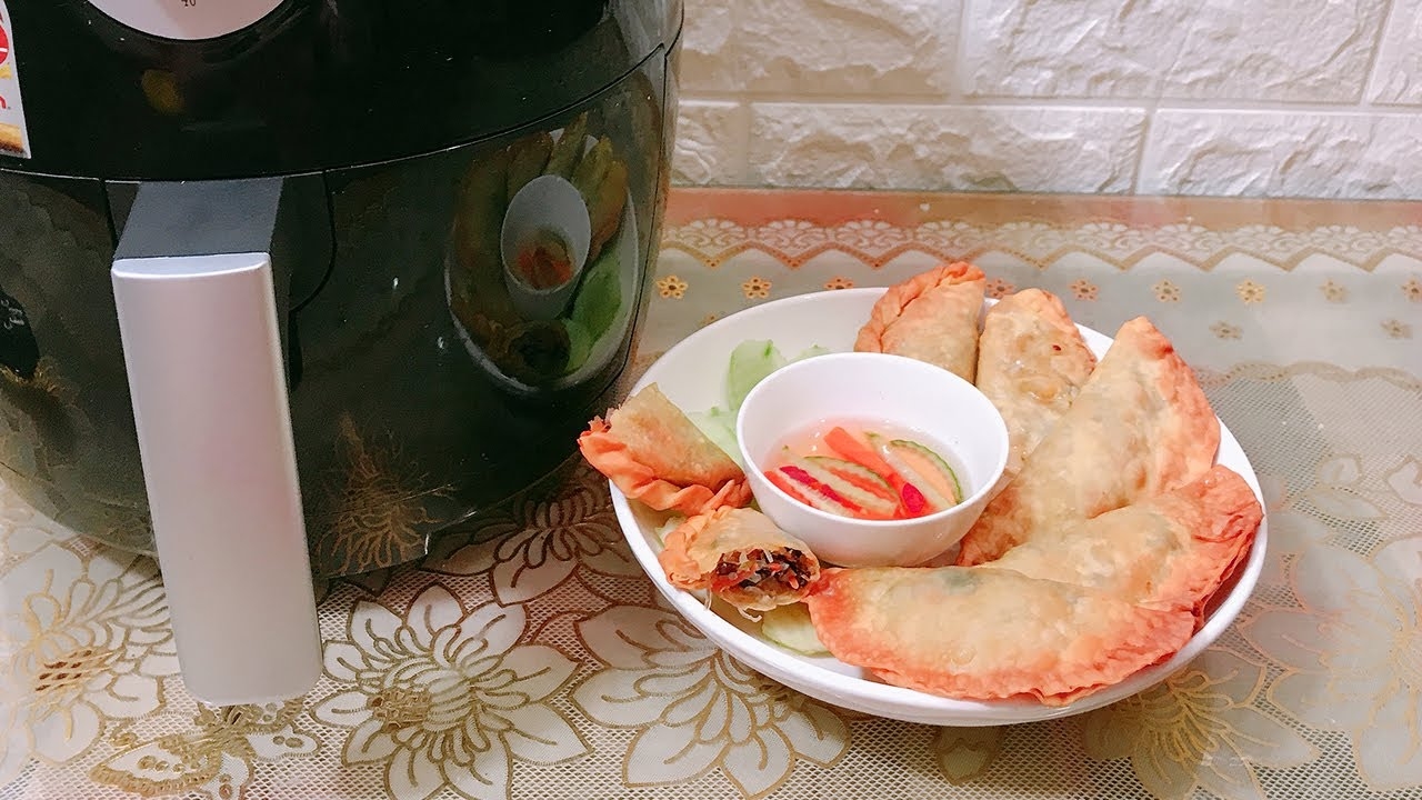 Cách làm bánh xếp chiên bằng nồi chiên không dầu (ảnh 4)