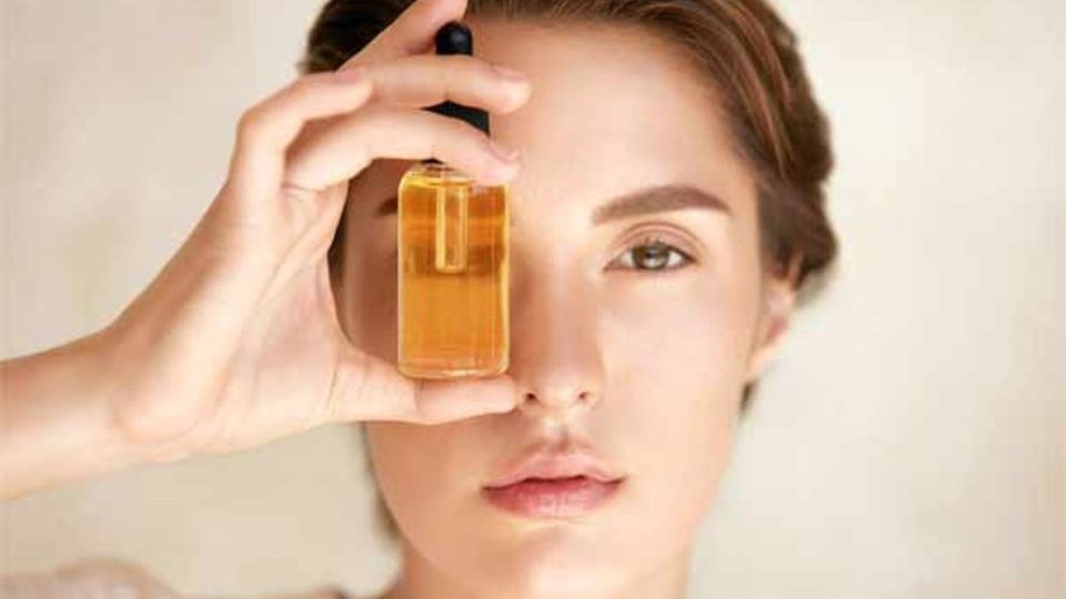 Dầu khoáng là thành phần quan trọng có trong rất nhiều loại mỹ phẩm.