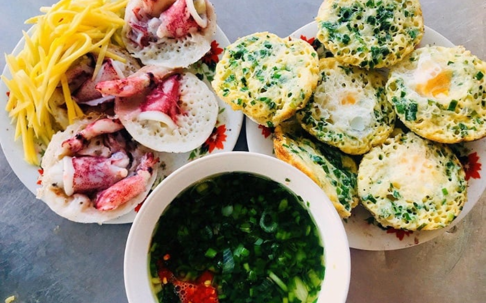 Bánh căn Nha Trang